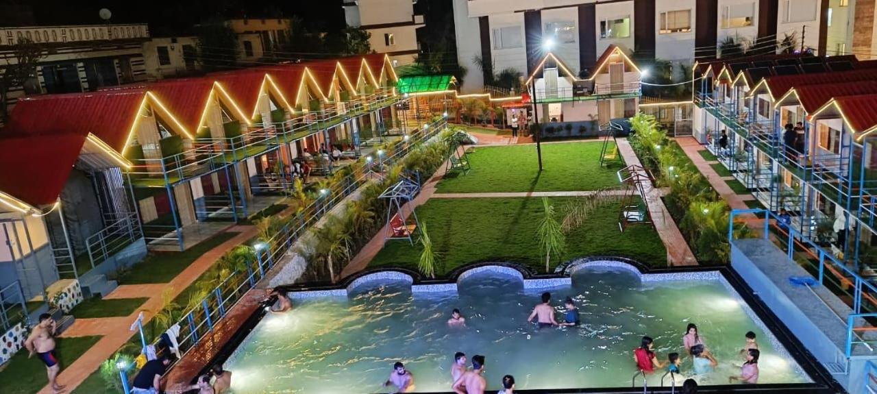 רישיקש Divine Ganga Resort מראה חיצוני תמונה